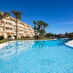 Apartamento Tamarindo - Ubicacion Premium Frente A La Playa Con Piscina Дения
