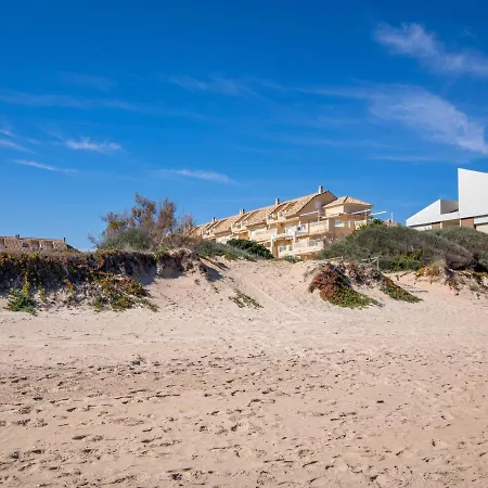 Apartamento Tamarindo - Ubicacion Premium Frente A La Playa Con Piscina דירה