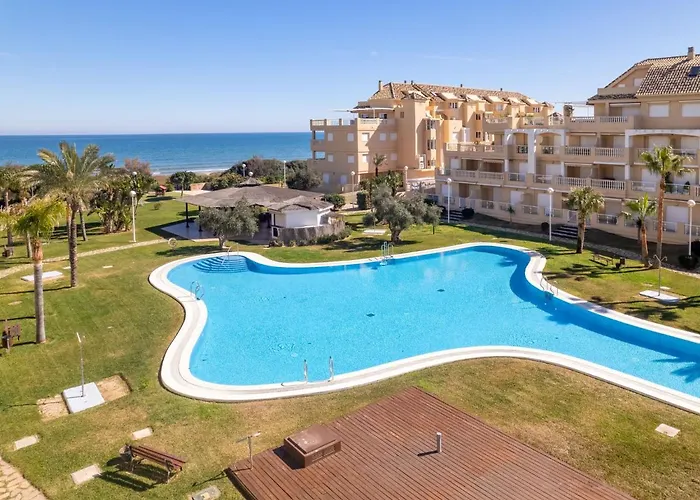 Apartamento Apartamento Tamarindo - Ubicacion Premium Frente A La Playa Con Piscina *