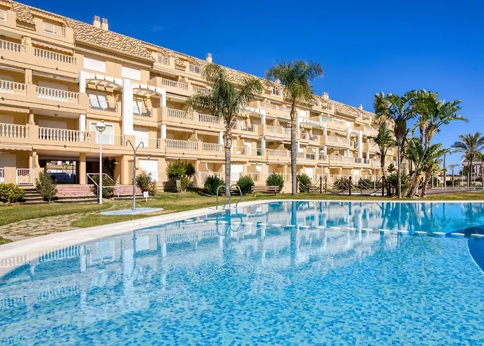 Apartamento Apartamento Tamarindo - Ubicacion Premium Frente A La Playa Con Piscina *