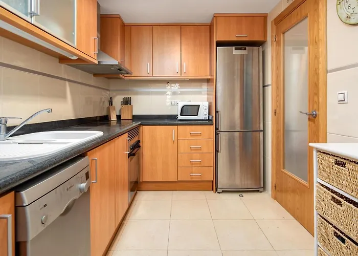 Apartamento Tamarindo - Ubicacion Premium Frente A La Playa Con Piscina * Dénia